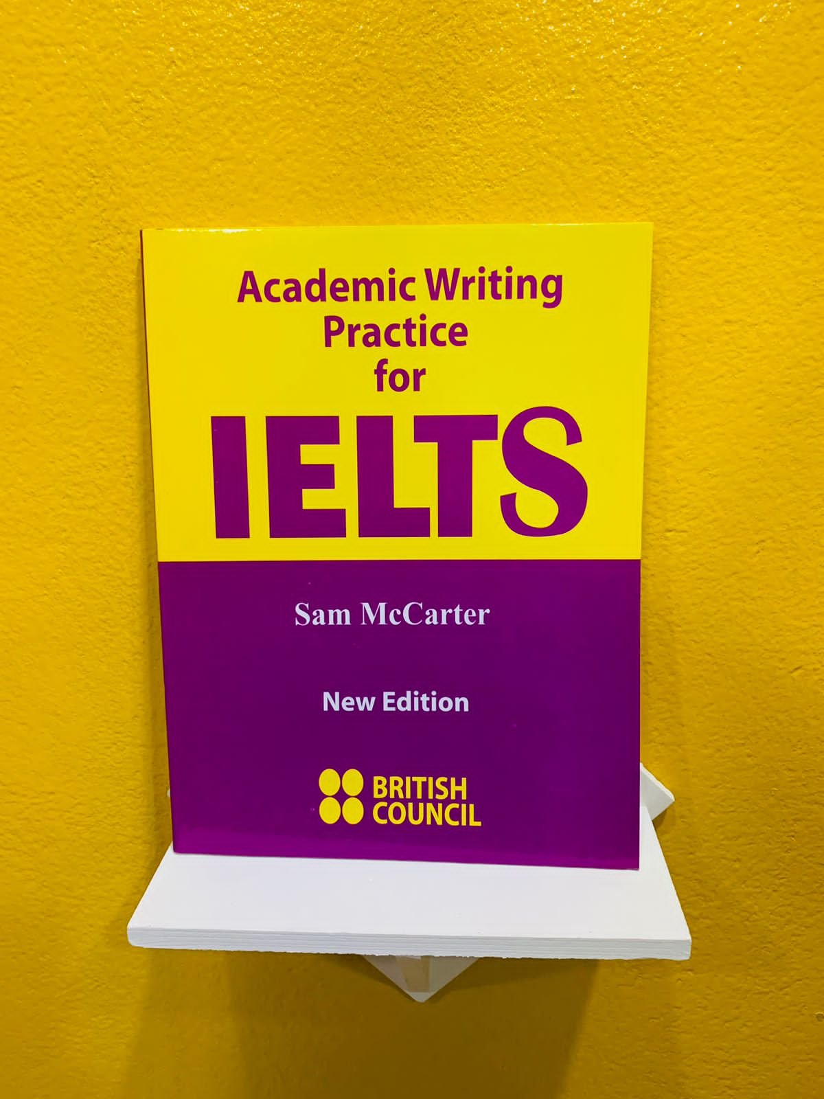 IELTS Academic Writing practice by (sam MeCarter) IELTS Academic Writing practice by (sam MeCarter)